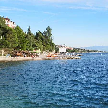 Fuer 4 Personen Mit Balkon By Interhome Crikvenica