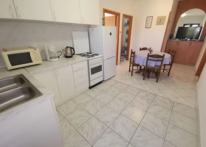 Apartament Fuer 4 Personen Mit Balkon By Interhome Crikvenica