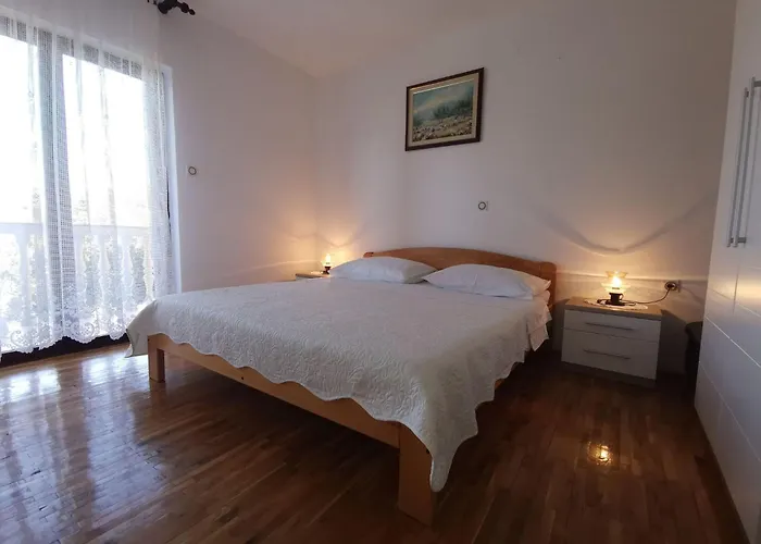 Apartament Fuer 4 Personen Mit Balkon By Interhome *