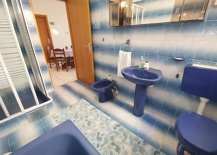Apartament Fuer 4 Personen Mit Balkon By Interhome
