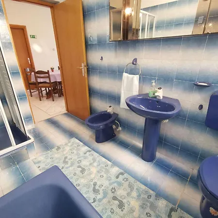 Lejlighed Fuer 4 Personen Mit Balkon By Interhome